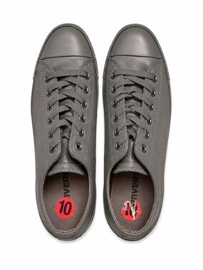 Converse  Womens Leather Sneakers